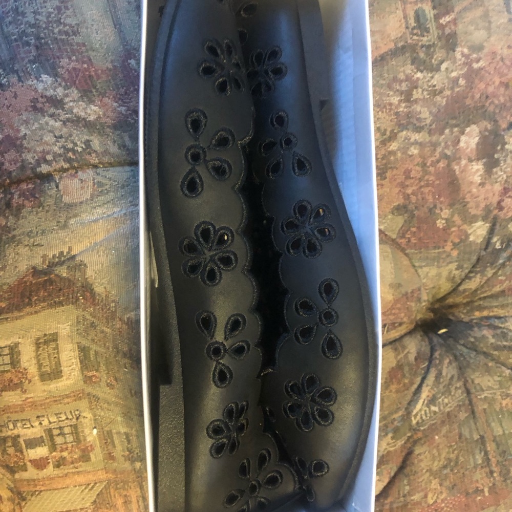 Black casual dress shoes size 8 1/2